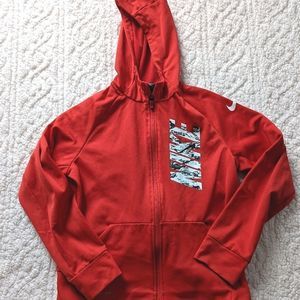 Boys Nike Red Track Jacket Size L 🌷